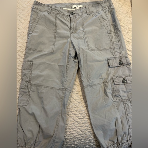 LOFT Pants & Jumpsuits Loft Cargo Capri Pants Poshmark